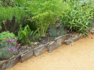 Bordures de jardin en pierre naturelle, Allée et Jardin